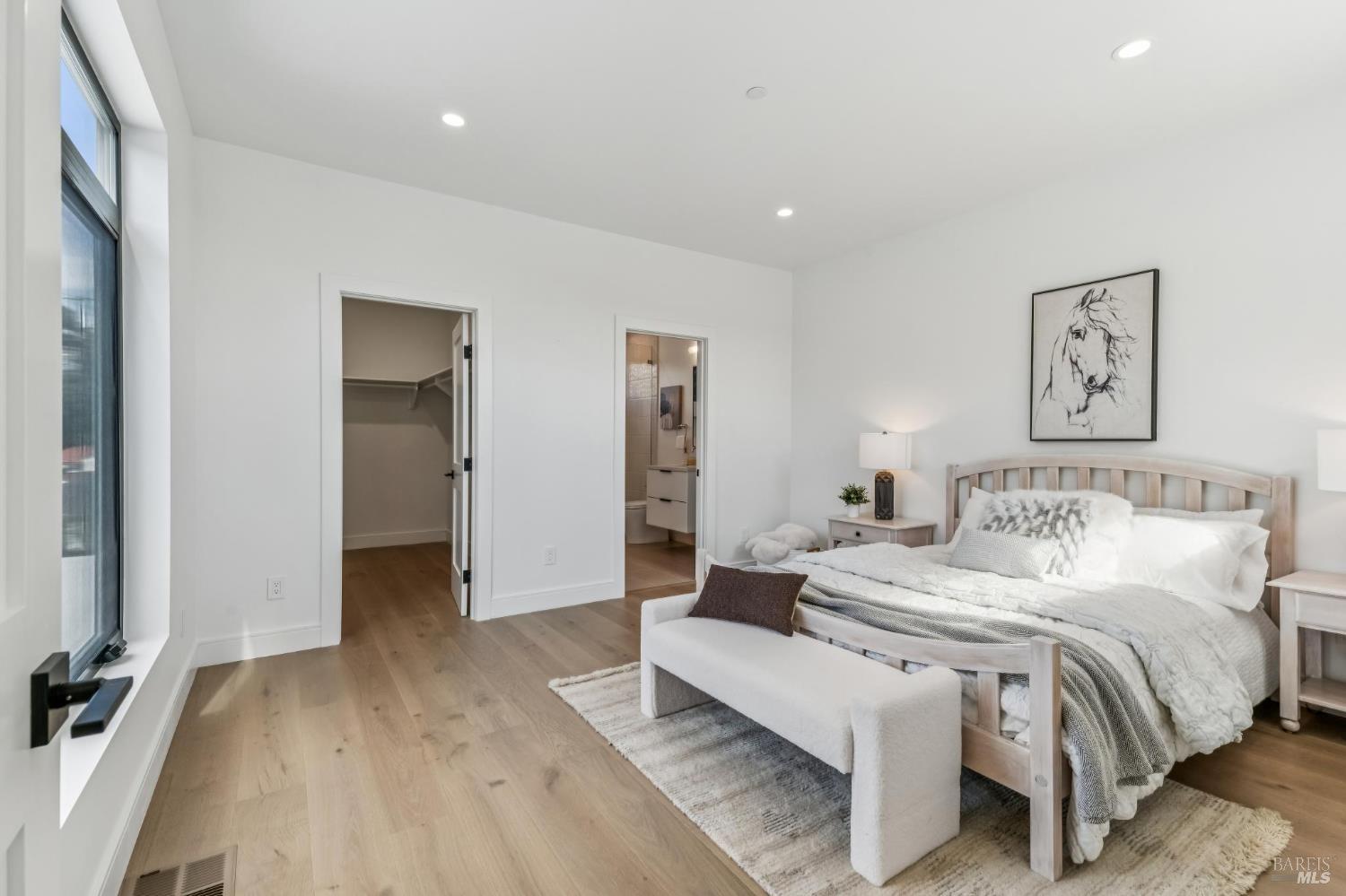 Detail Gallery Image 62 of 81 For 39 Strawberry Cir, Mill Valley,  CA 94941 - 4 Beds | 4 Baths