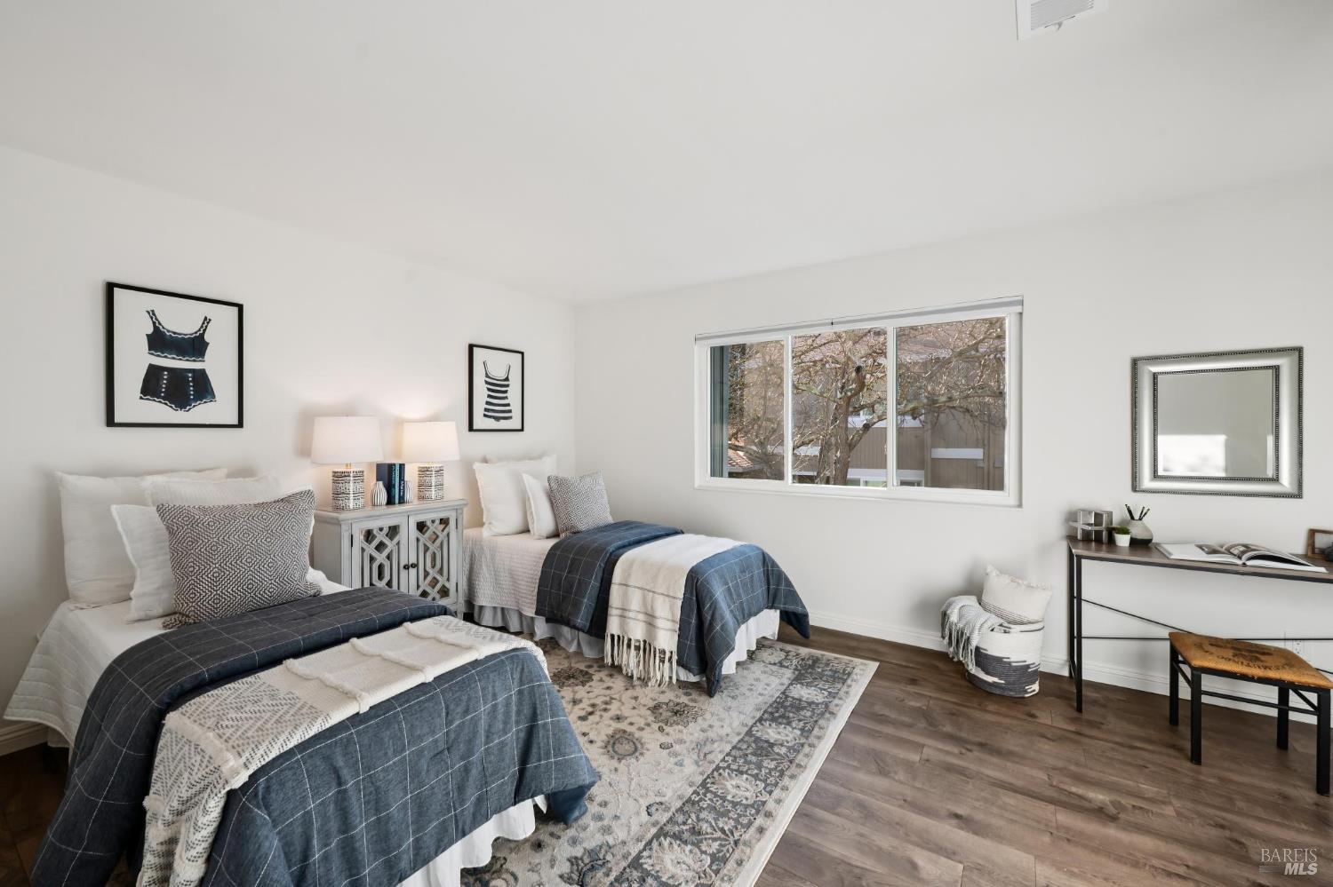 Detail Gallery Image 25 of 38 For 118 Oliva Ct #C,  Novato,  CA 94947 - 2 Beds | 1/1 Baths