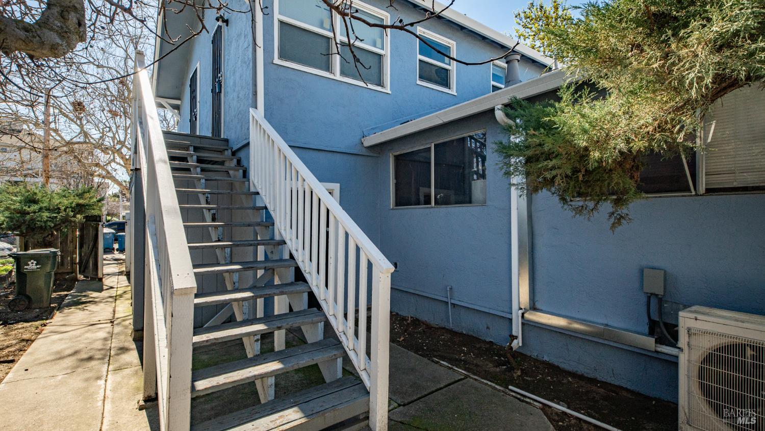 Detail Gallery Image 6 of 18 For 806 W 7th St, Antioch,  CA 94509 - – Beds | – Baths