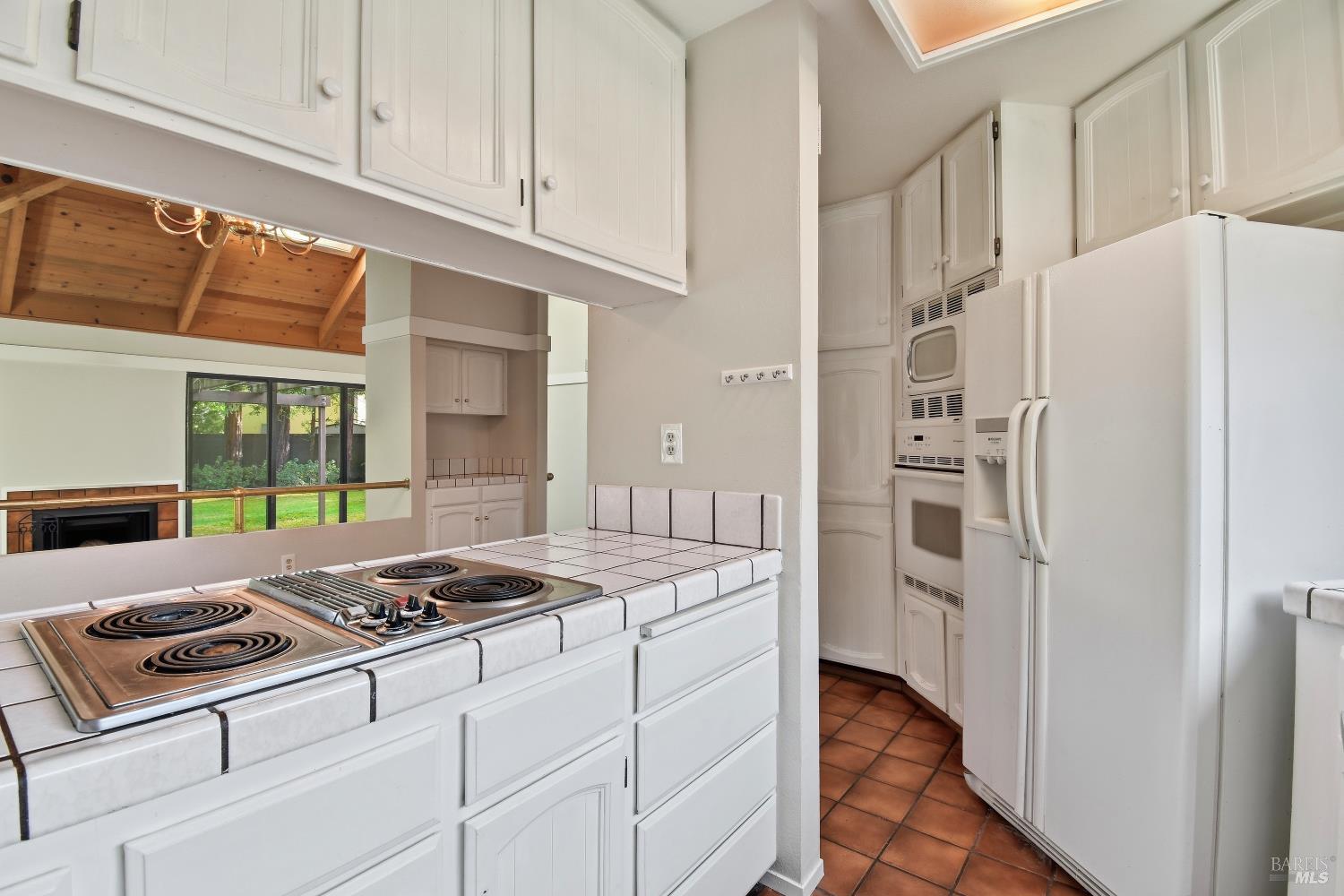 Detail Gallery Image 14 of 28 For 1320 North St #7,  Santa Rosa,  CA 95404 - 2 Beds | 2 Baths