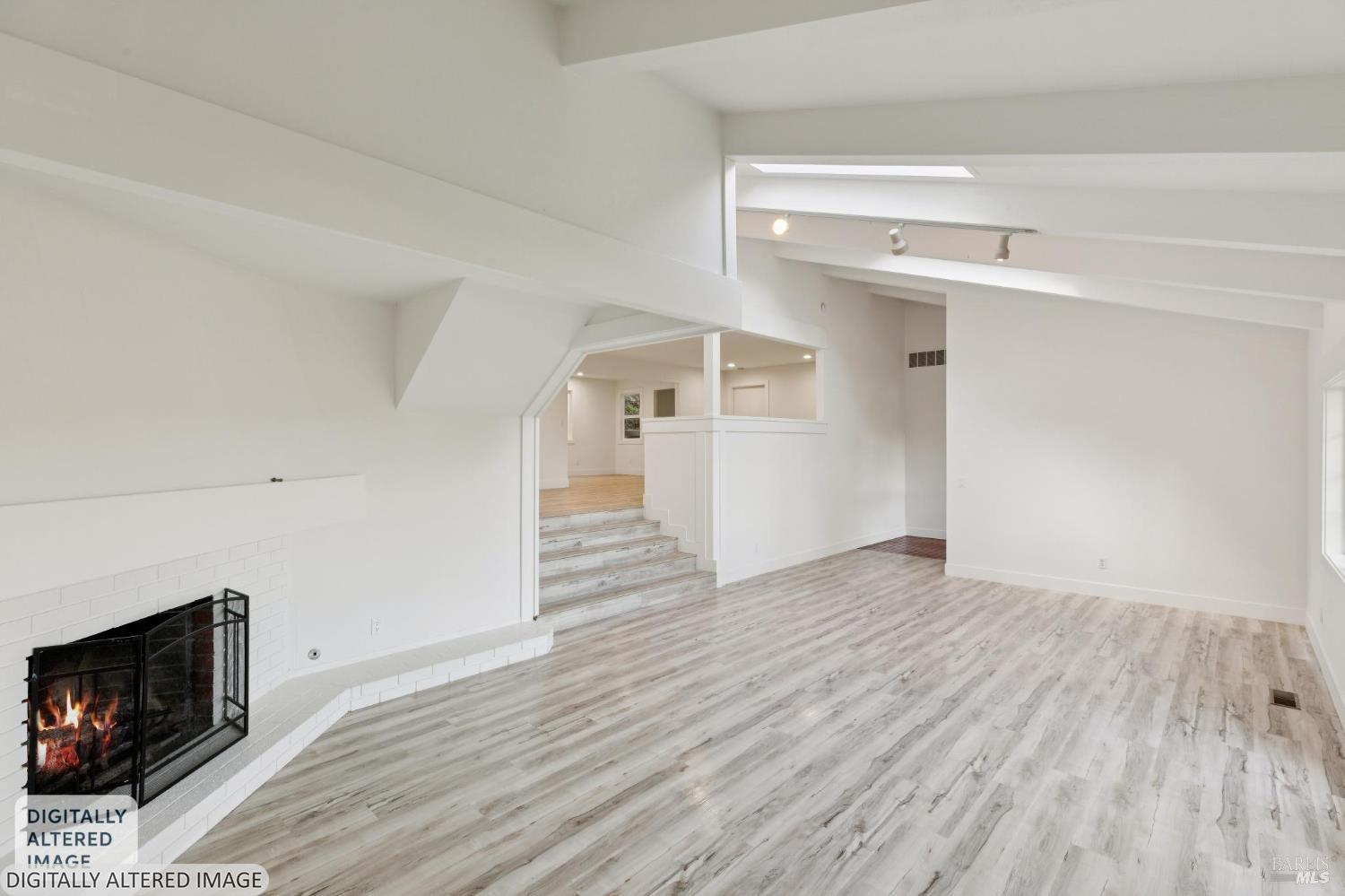 Detail Gallery Image 9 of 52 For 31 via Los Altos Unkn, Tiburon,  CA 94920 - 4 Beds | 3/1 Baths