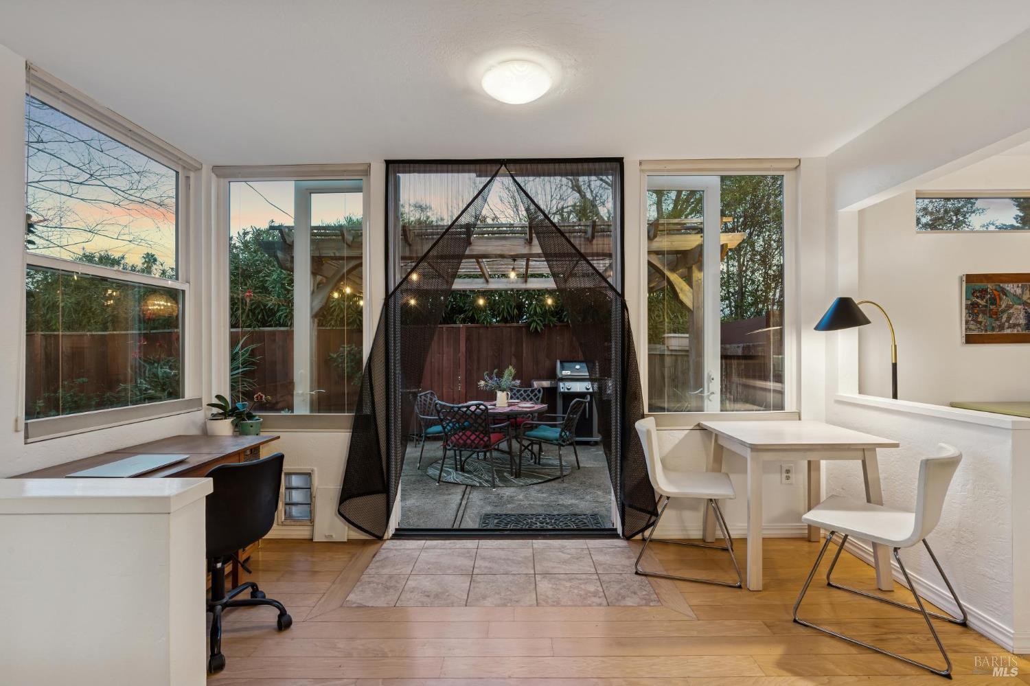 Detail Gallery Image 57 of 66 For 30 Creek Ln, Sonoma,  CA 95476 - 2 Beds | 2 Baths