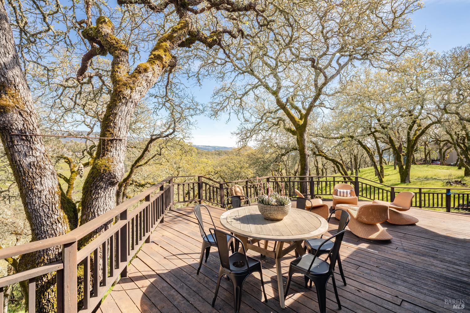 Detail Gallery Image 32 of 40 For 3460 Warm Springs Rd, Glen Ellen,  CA 95442 - 4 Beds | 3/1 Baths