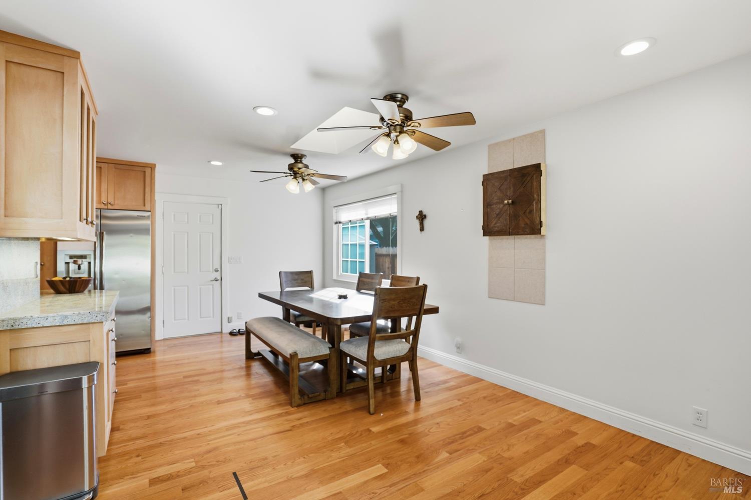 Detail Gallery Image 10 of 37 For 440 Calle De La Mesa Unkn, Novato,  CA 94949 - 3 Beds | 2 Baths