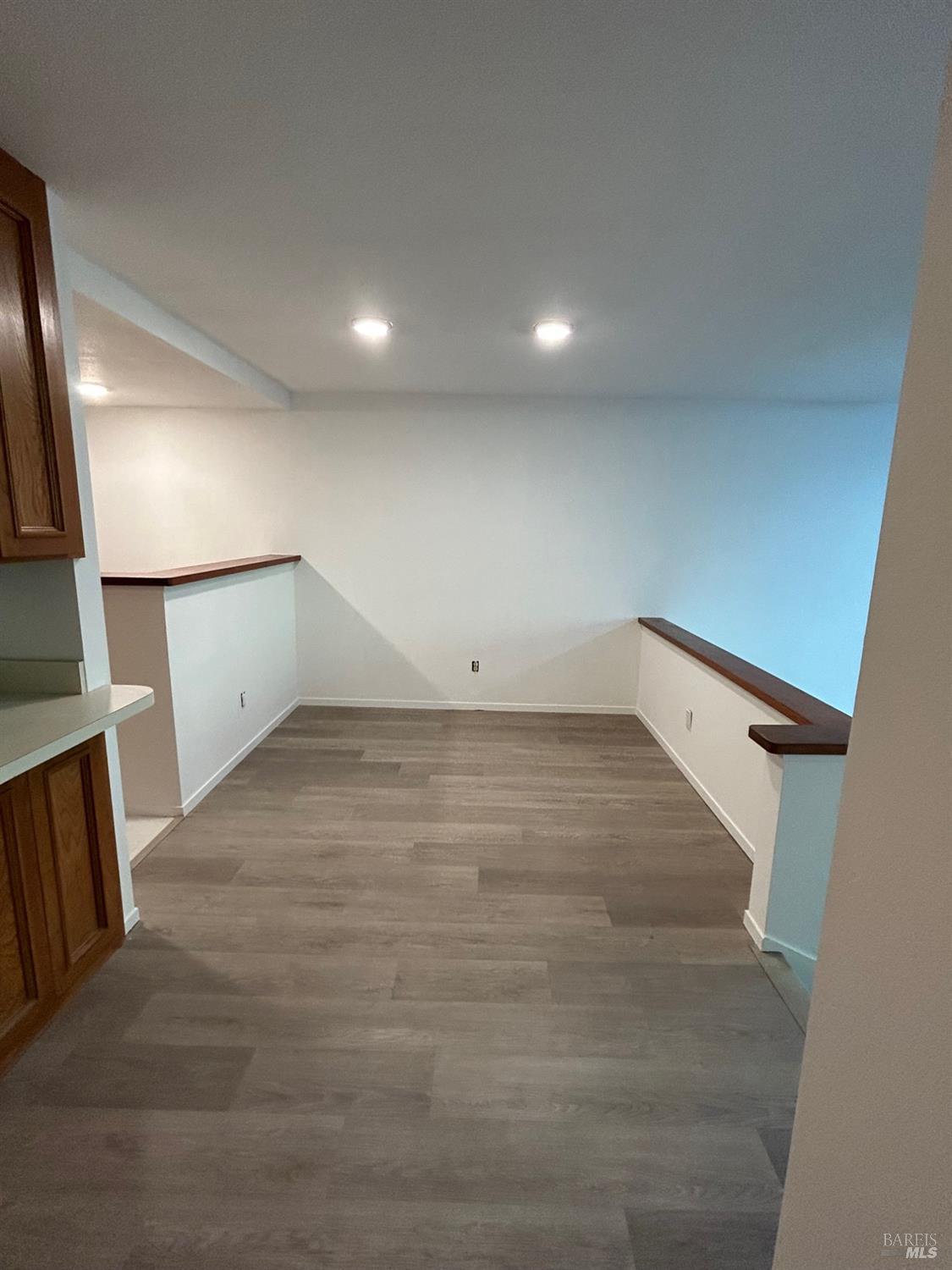 Detail Gallery Image 4 of 16 For Address Is Not Disclosed, Mill Valley,  CA 94941 - 1 Beds | 1 Baths