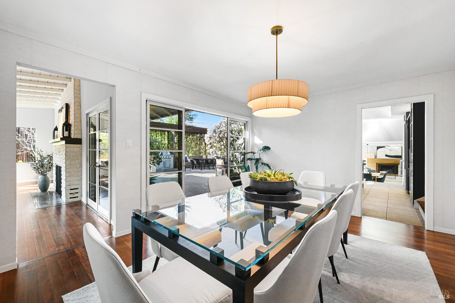 Detail Gallery Image 26 of 90 For 99 Fawn Dr, San Anselmo,  CA 94960 - 4 Beds | 4 Baths