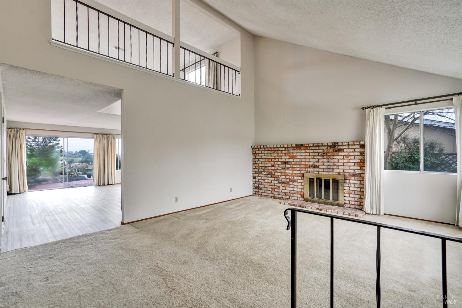 Detail Gallery Image 8 of 41 For 97 Carlisle Way, Benicia,  CA 94510 - 4 Beds | 3 Baths