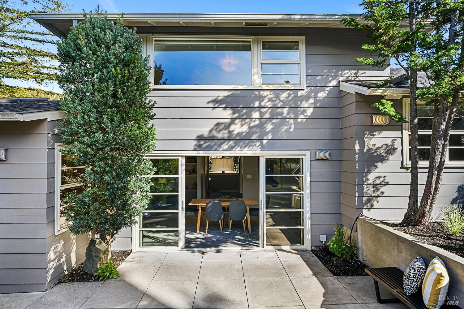 Detail Gallery Image 61 of 90 For 99 Fawn Dr, San Anselmo,  CA 94960 - 4 Beds | 4 Baths