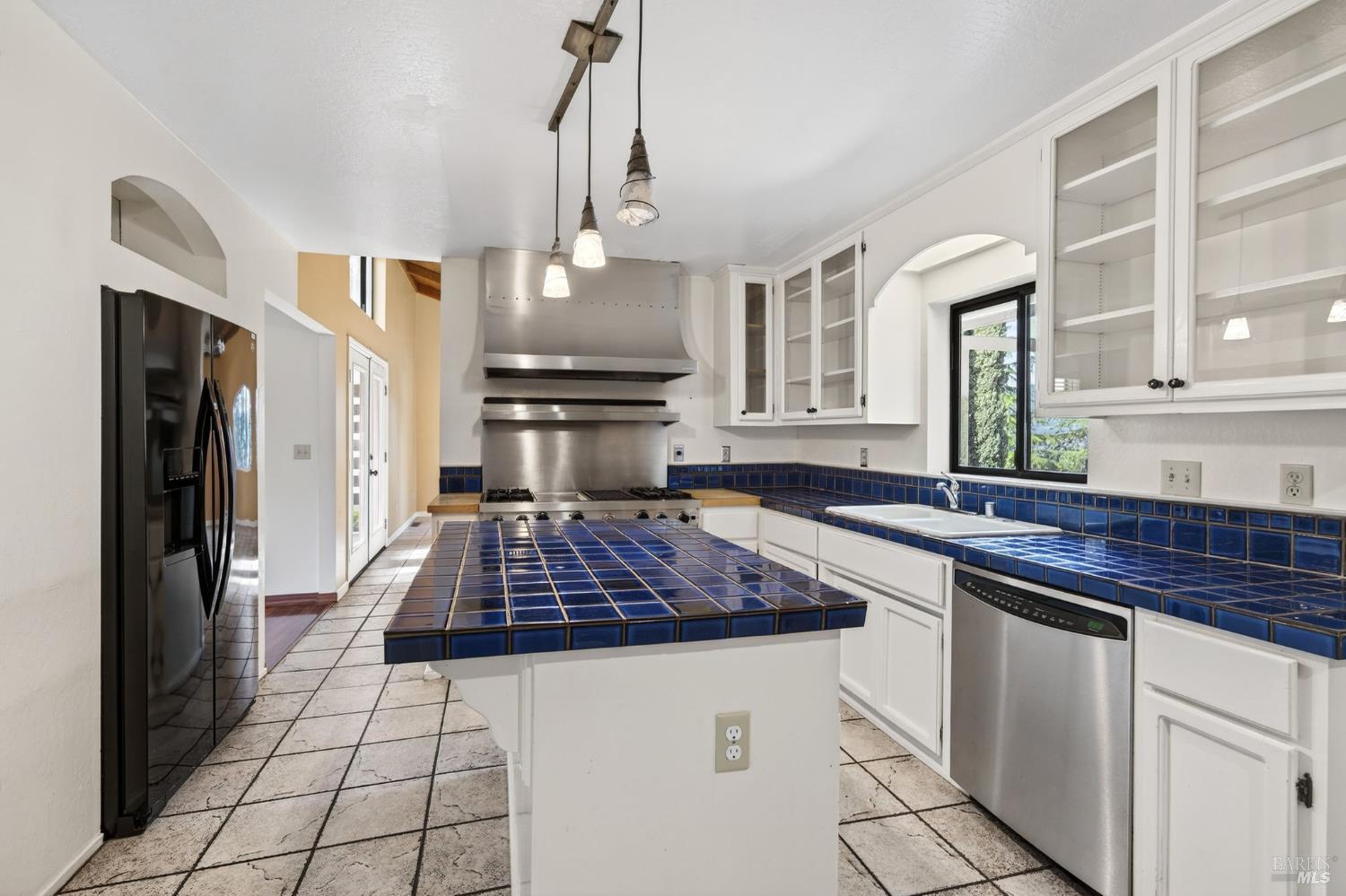 Detail Gallery Image 19 of 49 For 9271 Colony Dr, Redwood Valley,  CA 95470 - 4 Beds | 3 Baths