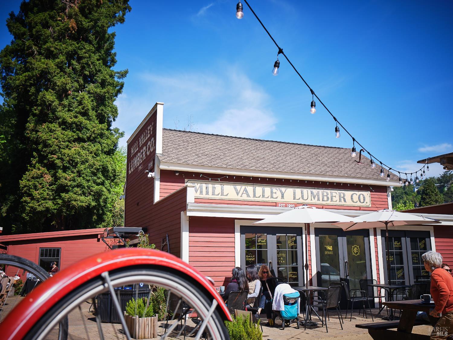 Detail Gallery Image 34 of 36 For 3 Fielding Cir, Mill Valley,  CA 94941 - 2 Beds | 2 Baths