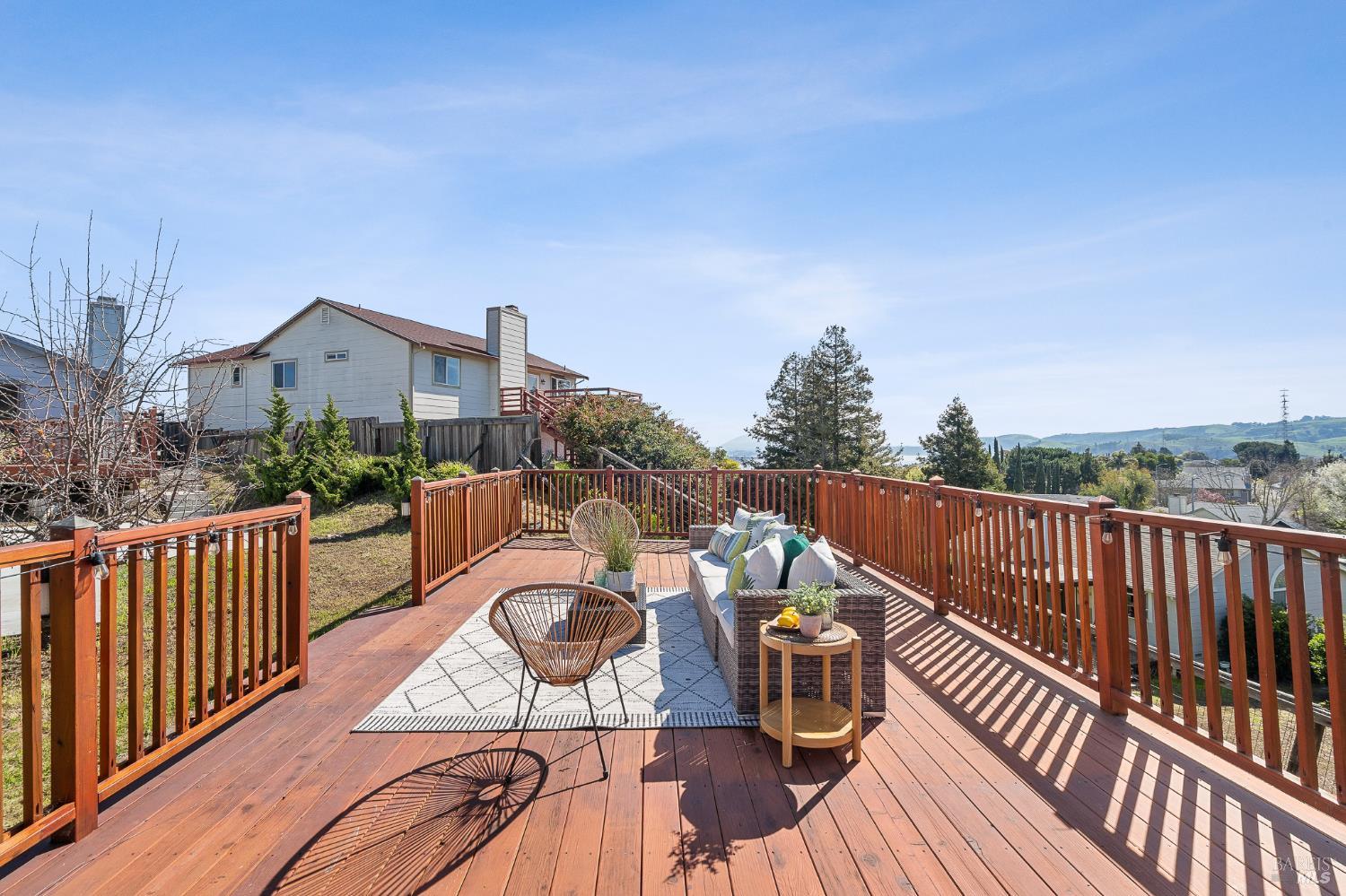 Detail Gallery Image 30 of 40 For 181 Crowsnest Ct, Vallejo,  CA 94591 - 3 Beds | 2 Baths