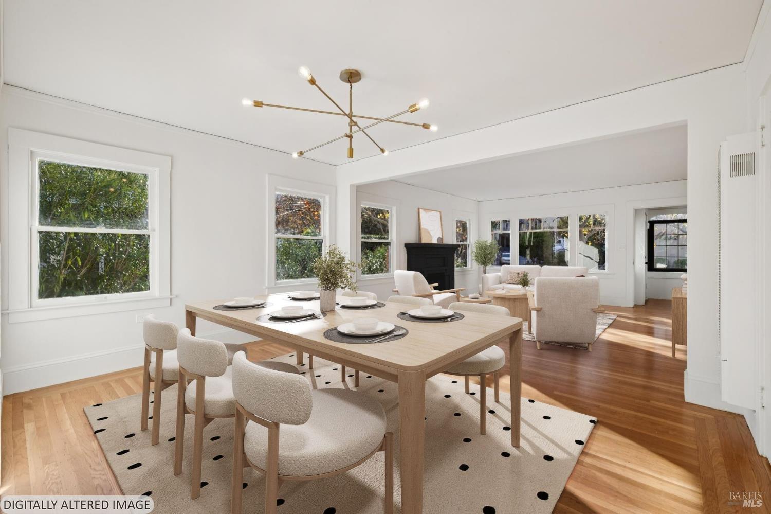 Detail Gallery Image 4 of 18 For 242 D St, San Rafael,  CA 94901 - 3 Beds | 2 Baths