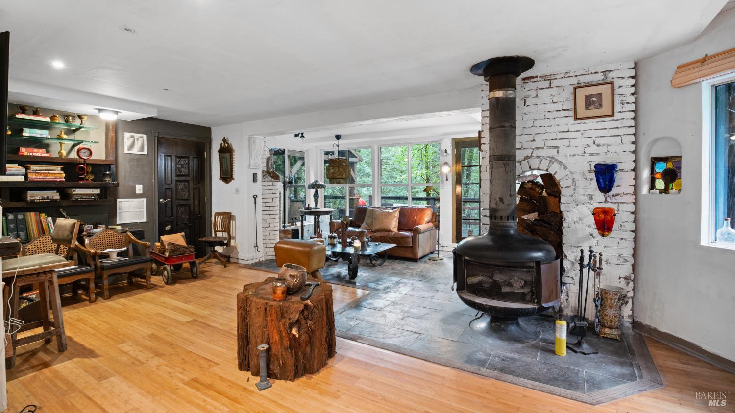 Detail Gallery Image 20 of 90 For 7456 Sir Francis Drake Blvd, Lagunitas,  CA 94938 - 4 Beds | 5 Baths