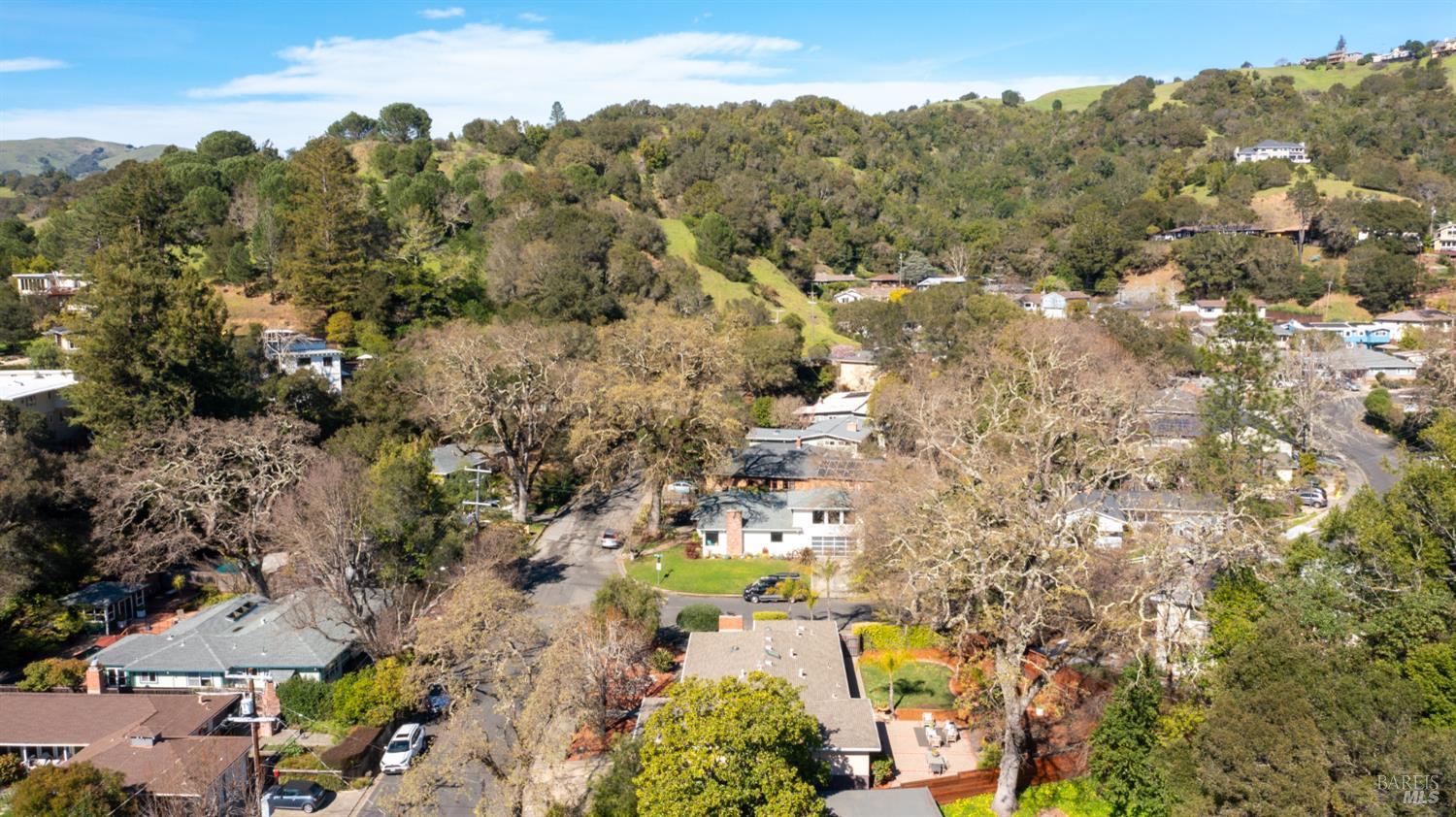 Detail Gallery Image 46 of 51 For 118 Marinda Dr, Fairfax,  CA 94930 - 3 Beds | 2 Baths