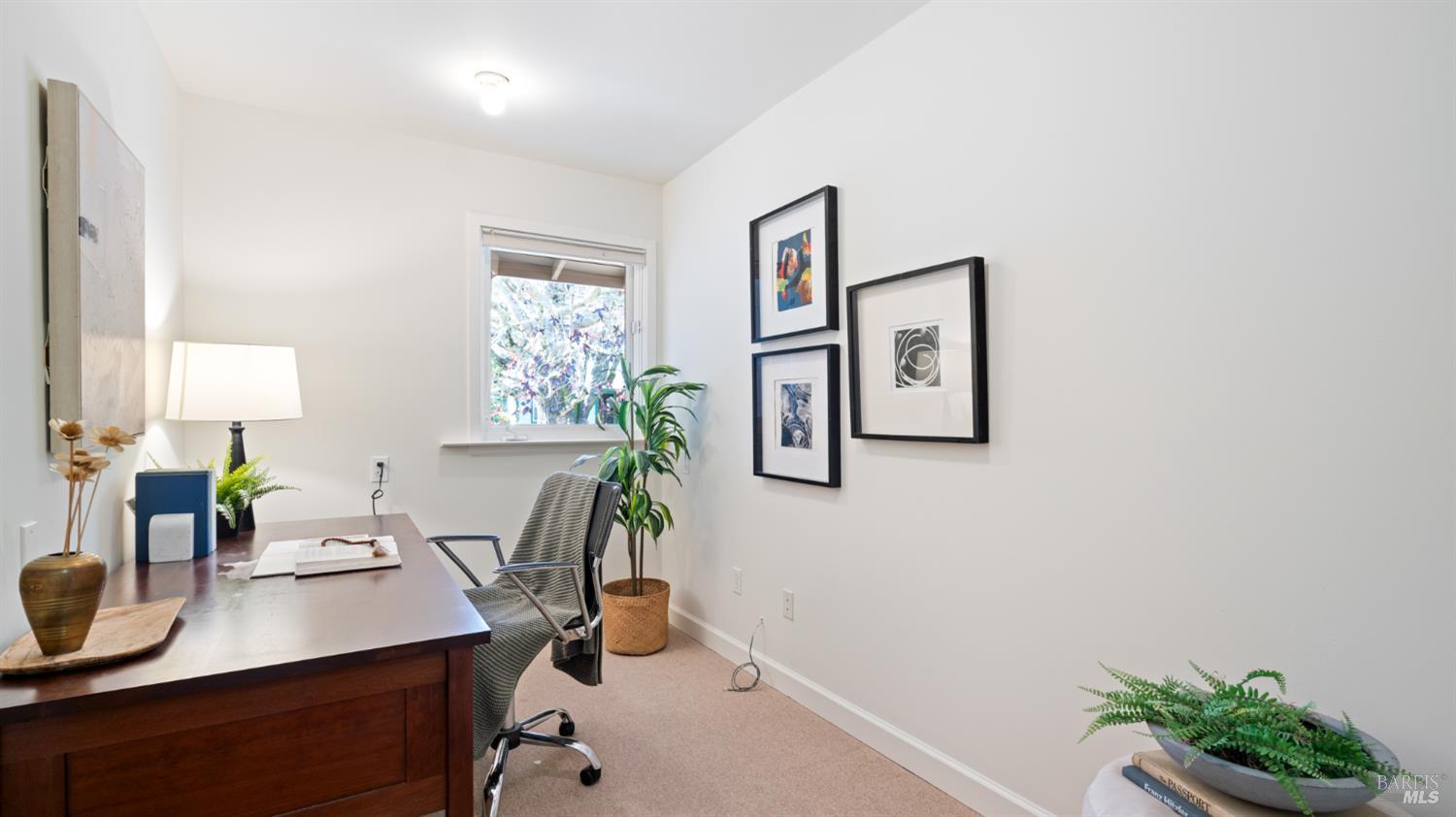 Detail Gallery Image 23 of 51 For 118 Marinda Dr, Fairfax,  CA 94930 - 3 Beds | 2 Baths