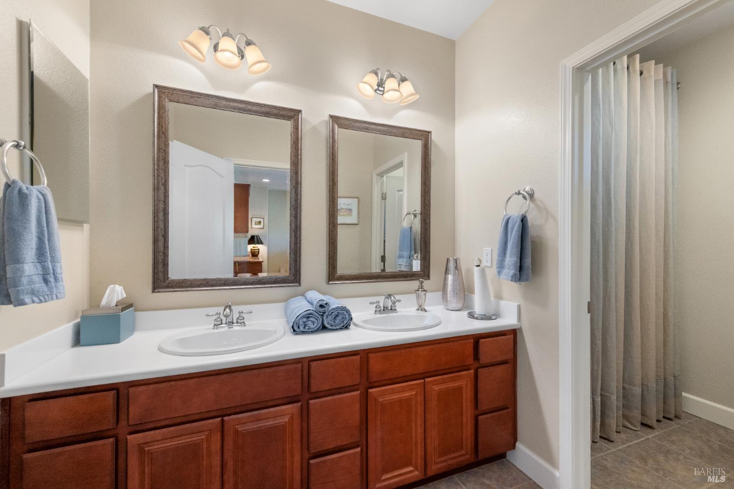 Detail Gallery Image 55 of 81 For 3183 Olympic Rd, Fairfield,  CA 94534 - 4 Beds | 3 Baths