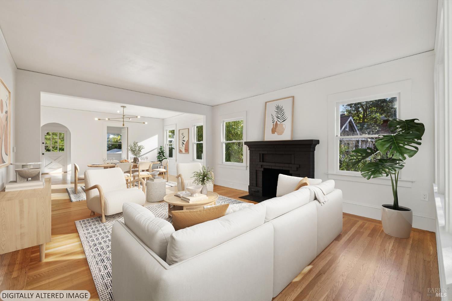 Detail Gallery Image 3 of 18 For 242 D St, San Rafael,  CA 94901 - 3 Beds | 2 Baths