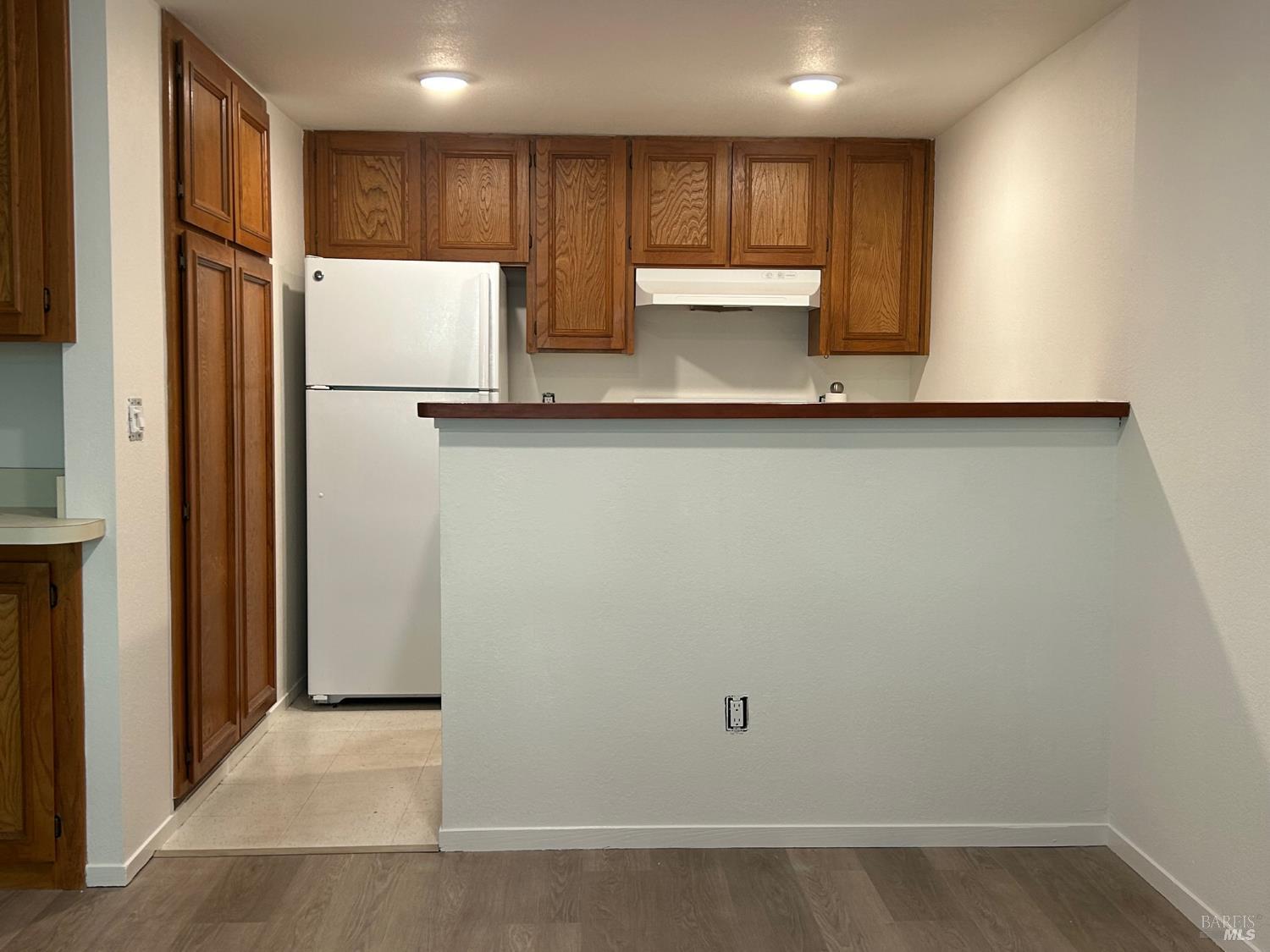 Detail Gallery Image 2 of 16 For Address Is Not Disclosed, Mill Valley,  CA 94941 - 1 Beds | 1 Baths