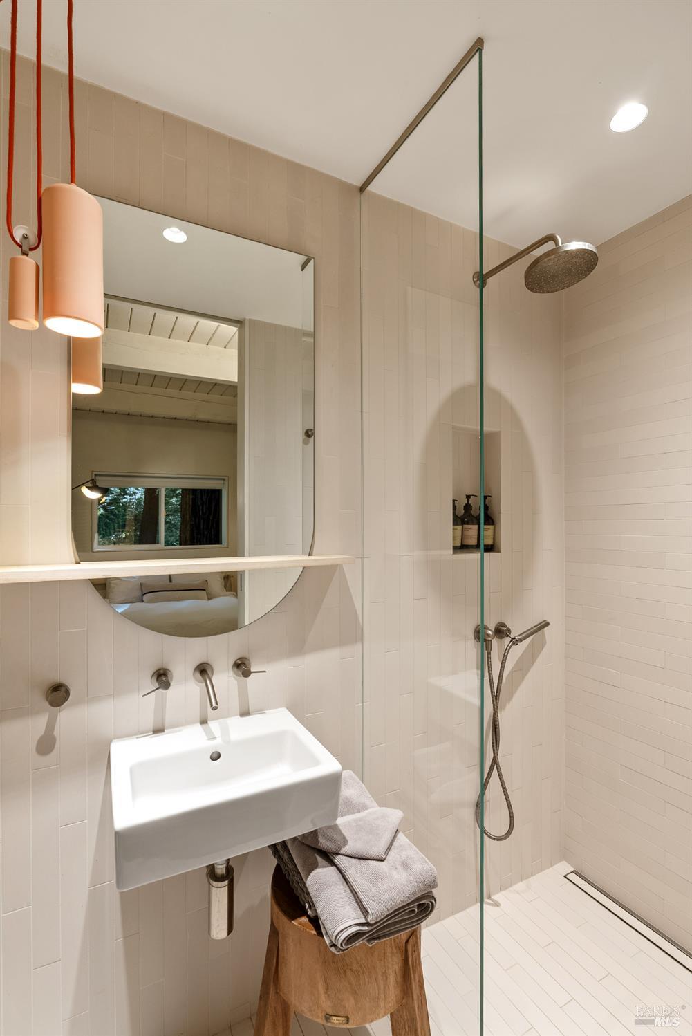 Detail Gallery Image 25 of 49 For 1050 Cazadero Hwy, Cazadero,  CA 95421 - 3 Beds | 2 Baths