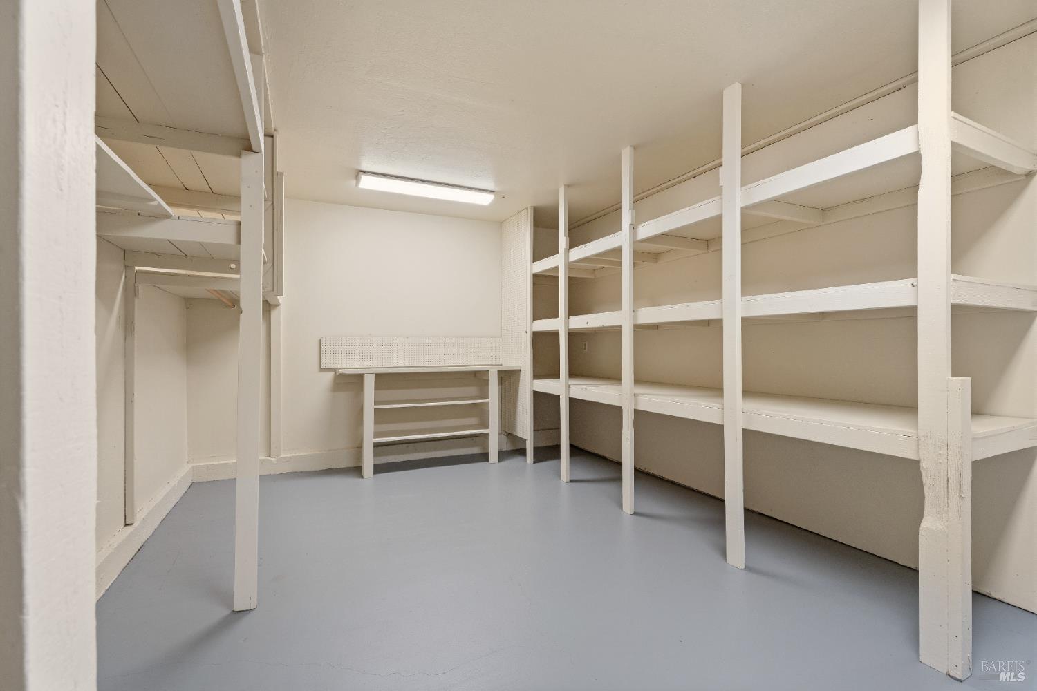 Detail Gallery Image 20 of 26 For 265 Oak Manor Dr, Ukiah,  CA 95482 - 3 Beds | 1/1 Baths