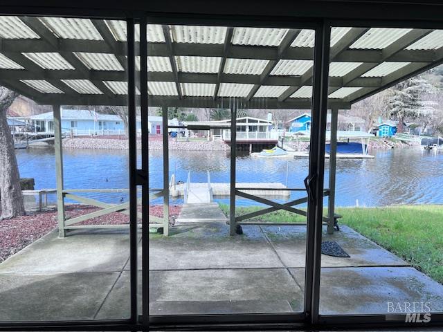 Detail Gallery Image 2 of 17 For 12724 Island Cir, Clearlake Oaks,  CA 95423 - 2 Beds | 1 Baths