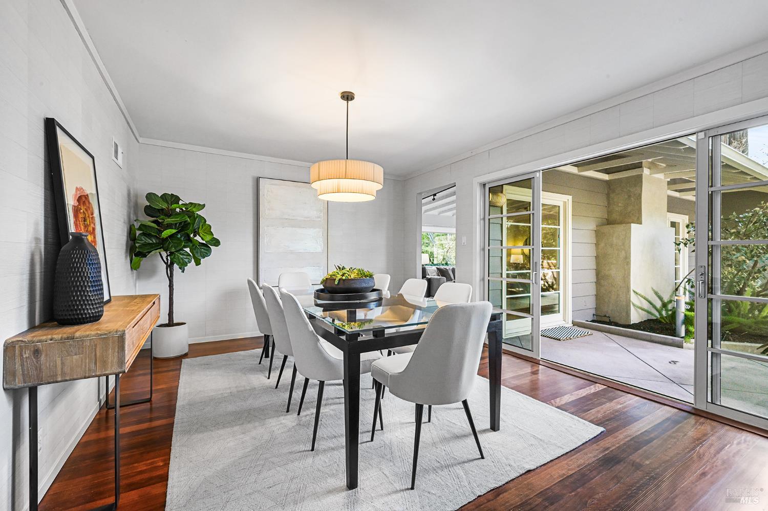 Detail Gallery Image 24 of 90 For 99 Fawn Dr, San Anselmo,  CA 94960 - 4 Beds | 4 Baths