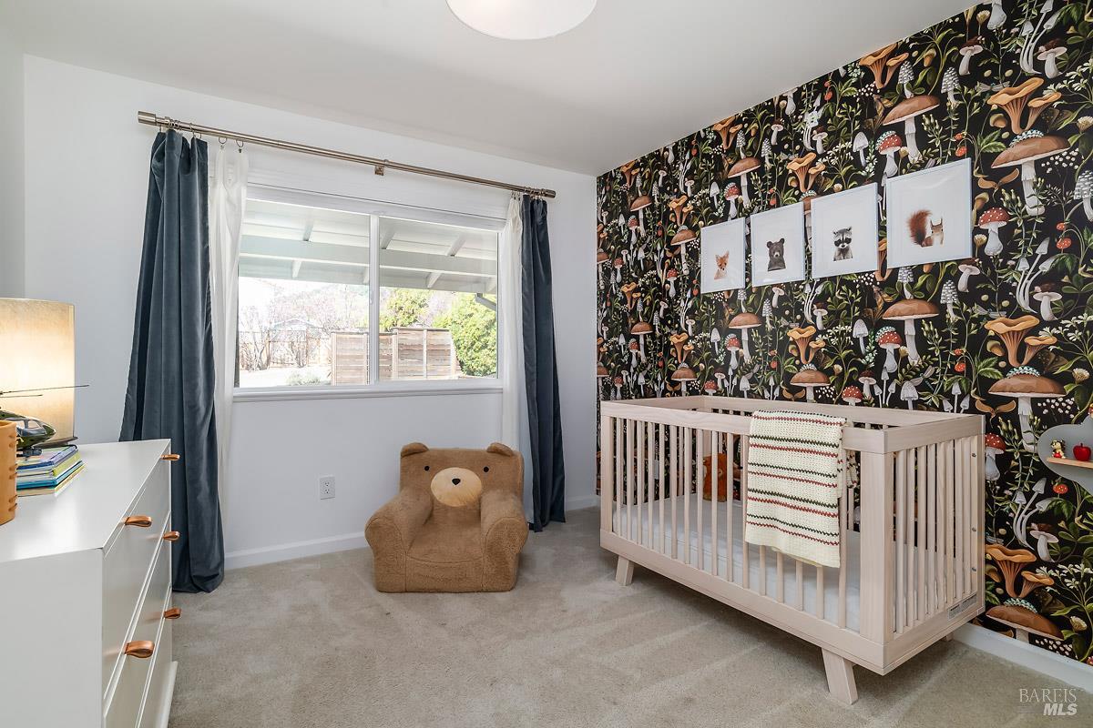 Detail Gallery Image 13 of 25 For 232 San Carlos Way, Novato,  CA 94945 - 4 Beds | 2 Baths