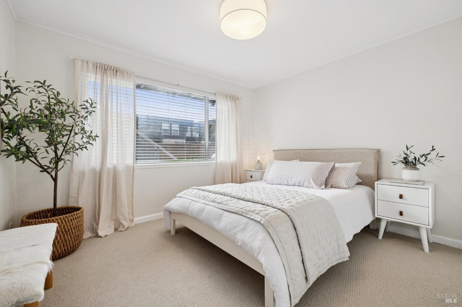 Detail Gallery Image 22 of 31 For 61 Pixley Ave #2,  Corte Madera,  CA 94925 - 2 Beds | 1 Baths