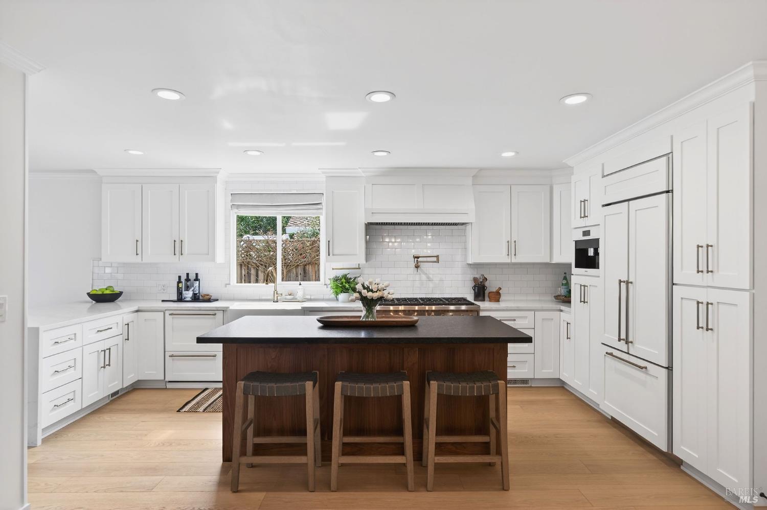 Detail Gallery Image 10 of 63 For 2543 Pinot Way, Saint Helena,  CA 94574 - 3 Beds | 2 Baths