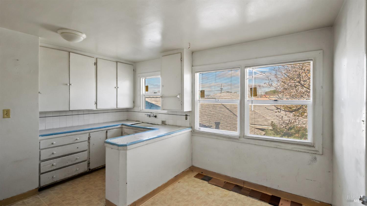 Detail Gallery Image 11 of 18 For 806 W 7th St, Antioch,  CA 94509 - – Beds | – Baths