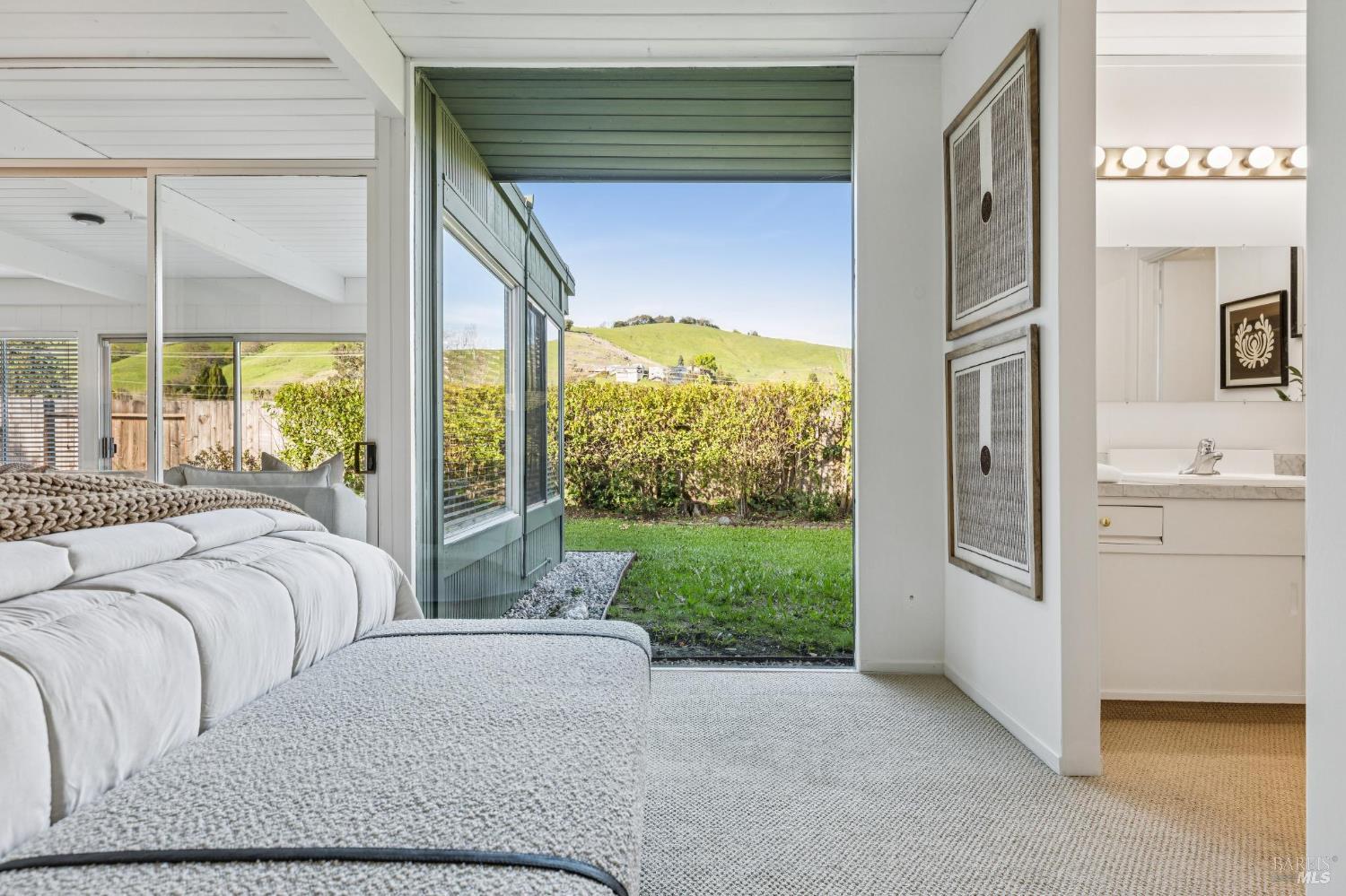 Detail Gallery Image 38 of 65 For 750 Montecillo Rd, San Rafael,  CA 94903 - 3 Beds | 2 Baths