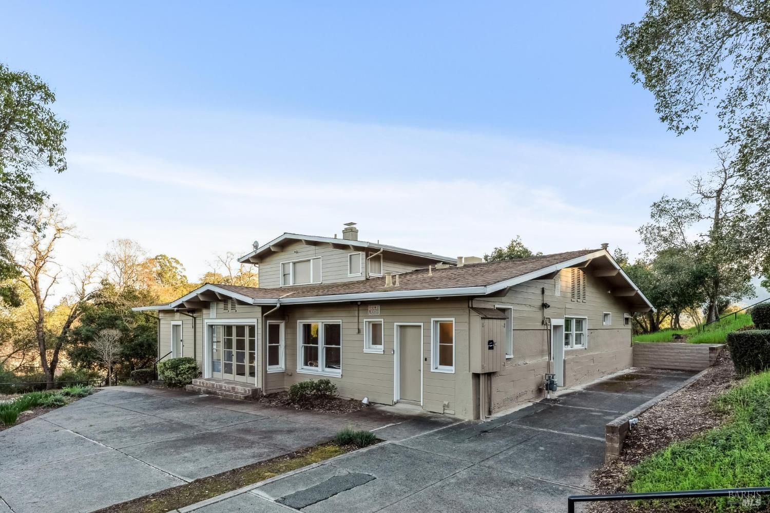 Detail Gallery Image 34 of 38 For 118 Oliva Ct #C,  Novato,  CA 94947 - 2 Beds | 1/1 Baths