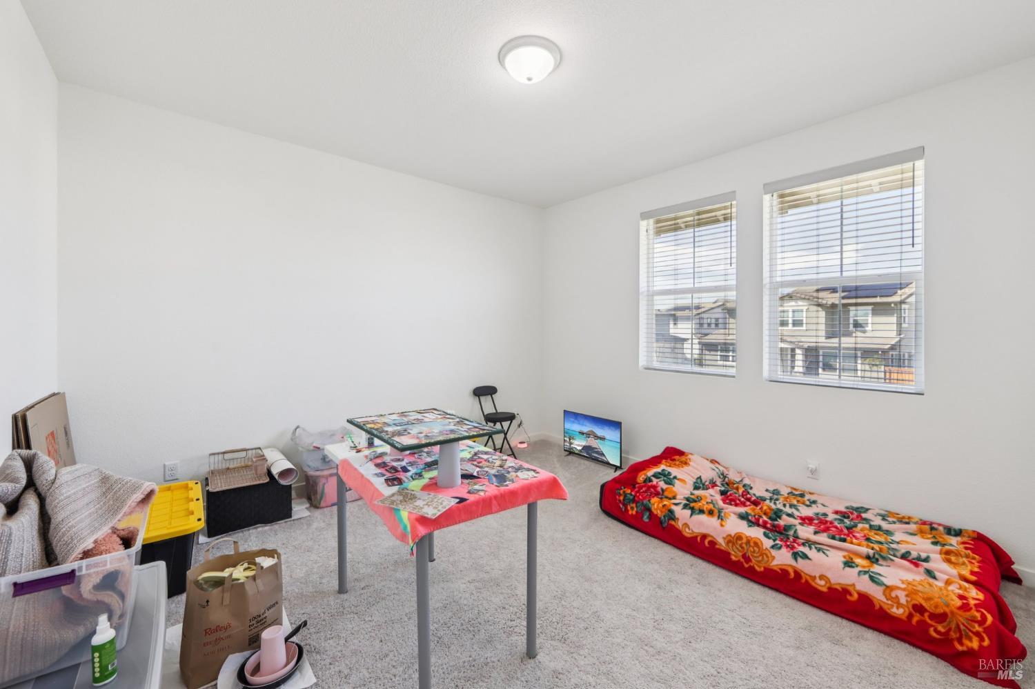 Detail Gallery Image 30 of 54 For 2464 Lake Club Dr, Fairfield,  CA 94533 - 4 Beds | 3/1 Baths