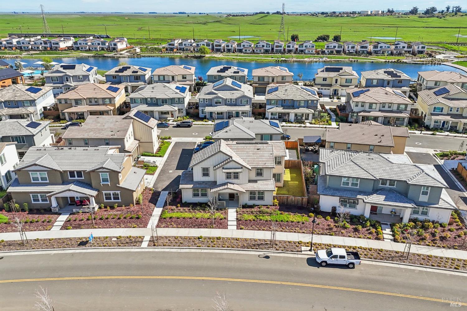 Detail Gallery Image 39 of 54 For 2464 Lake Club Dr, Fairfield,  CA 94533 - 4 Beds | 3/1 Baths