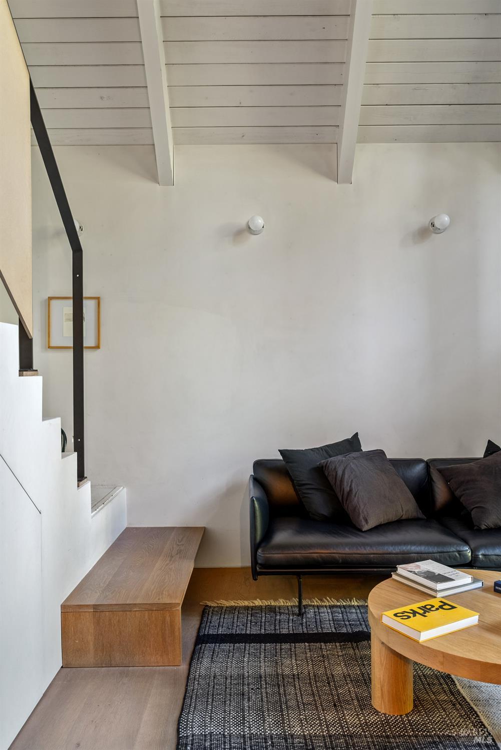 Detail Gallery Image 20 of 49 For 1050 Cazadero Hwy, Cazadero,  CA 95421 - 3 Beds | 2 Baths