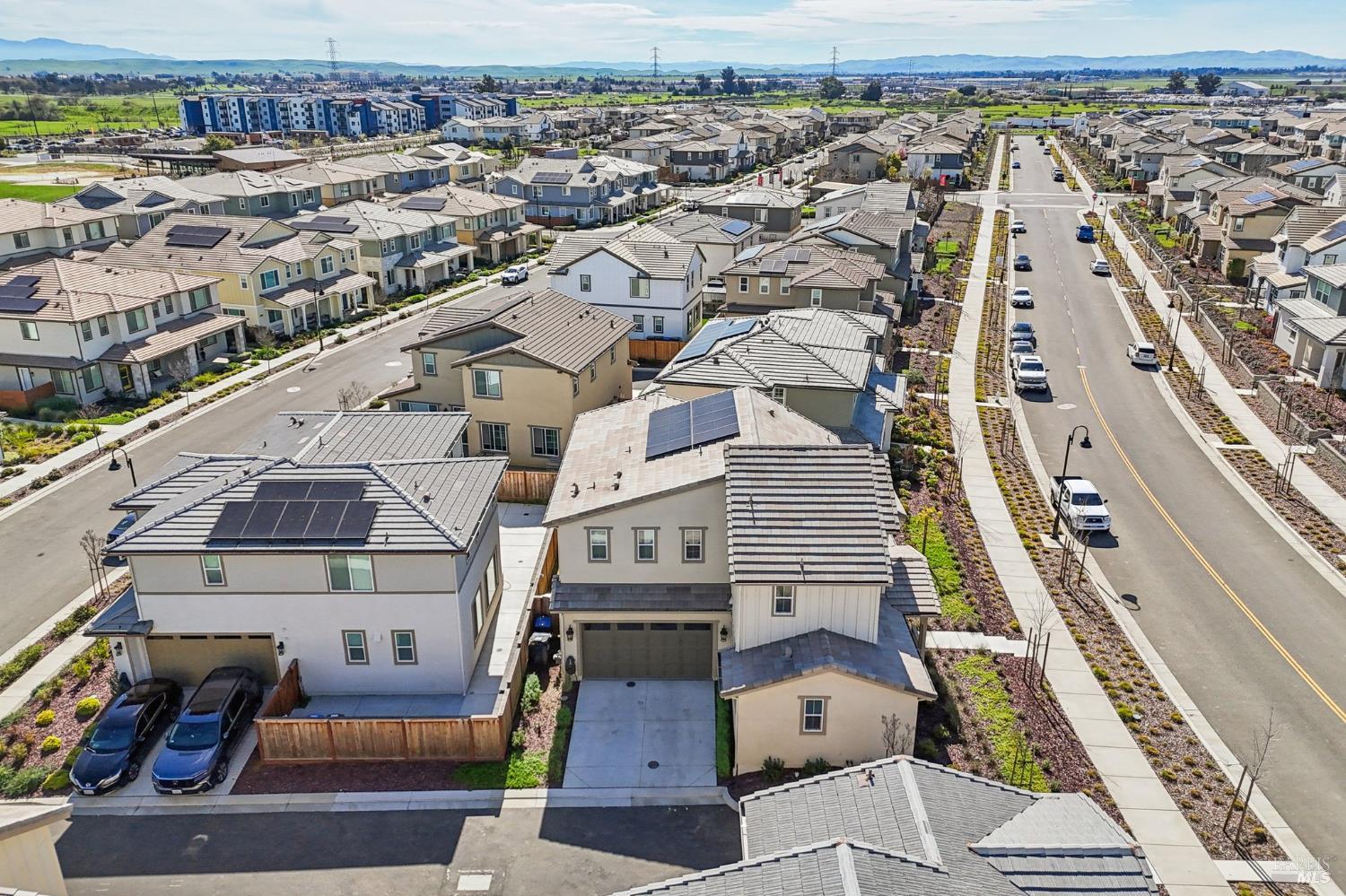 Detail Gallery Image 42 of 54 For 2464 Lake Club Dr, Fairfield,  CA 94533 - 4 Beds | 3/1 Baths
