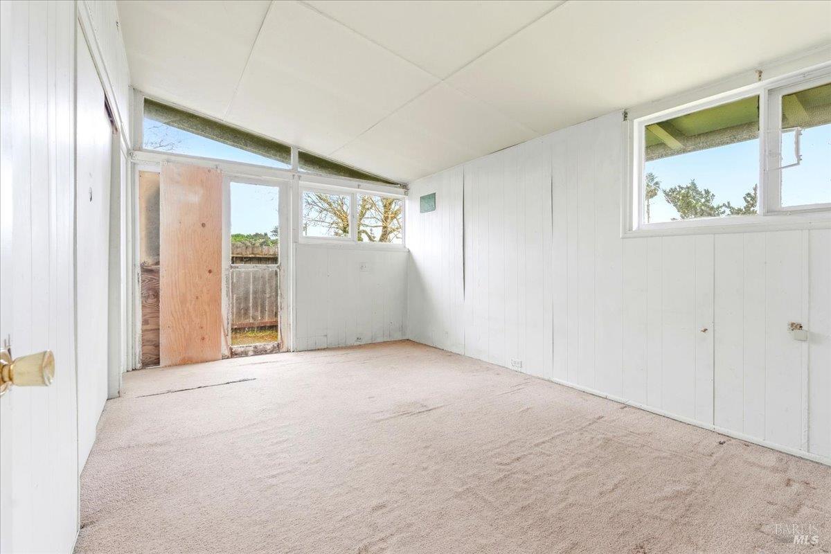 Detail Gallery Image 23 of 27 For 1121 Ferris Dr, Novato,  CA 94945 - 3 Beds | 2 Baths