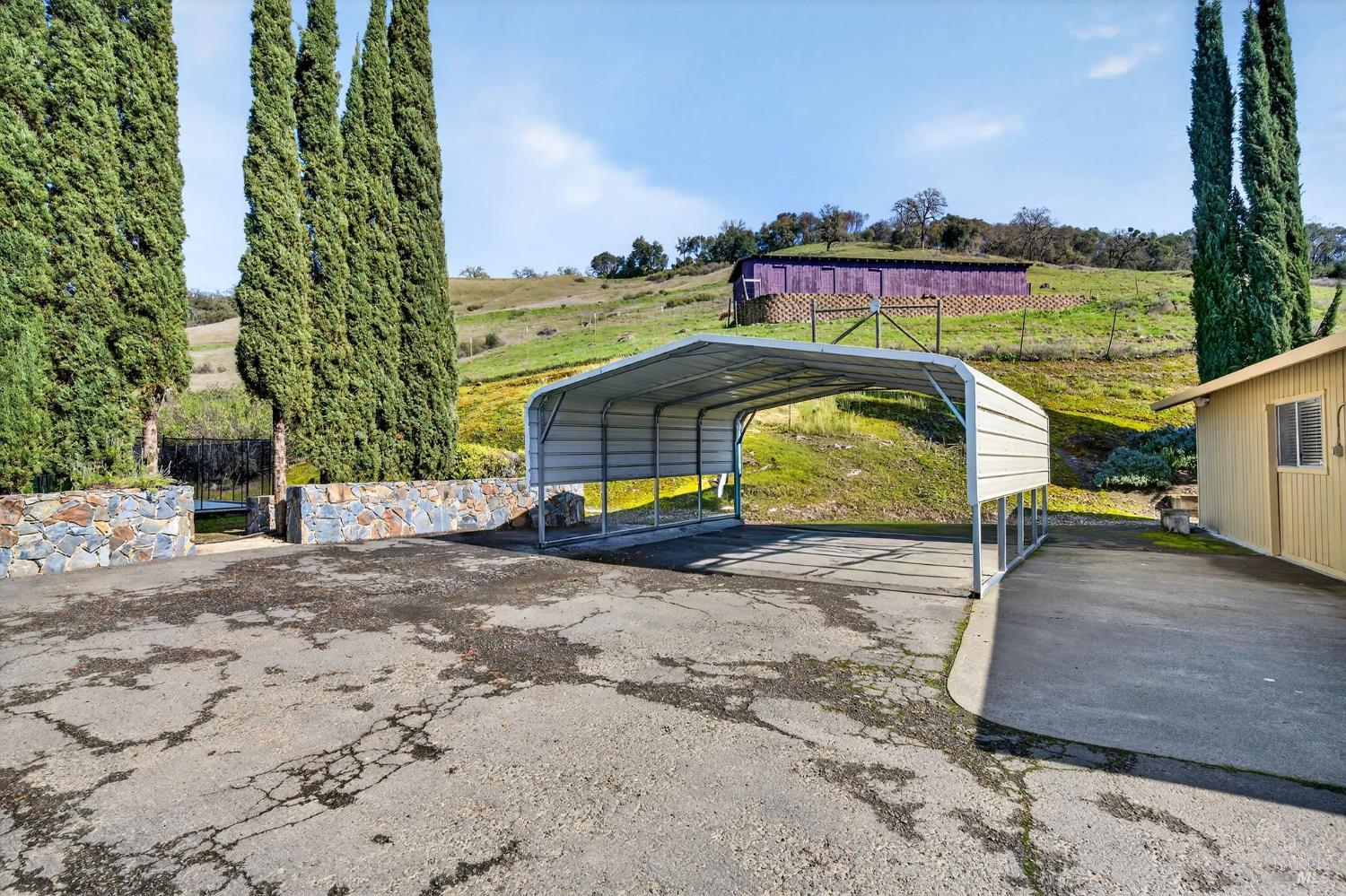 Detail Gallery Image 4 of 49 For 9271 Colony Dr, Redwood Valley,  CA 95470 - 4 Beds | 3 Baths