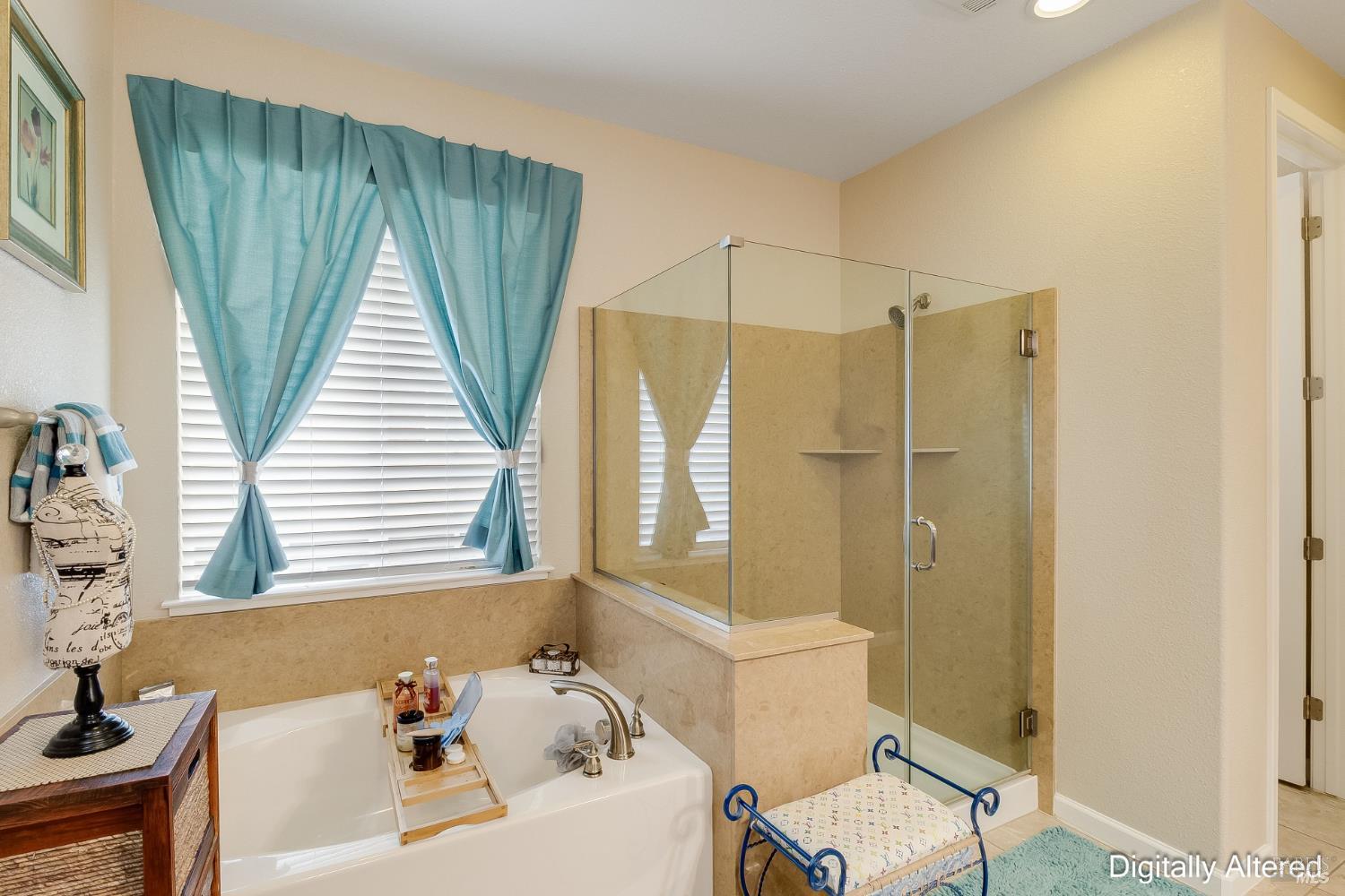 Detail Gallery Image 42 of 64 For 2300 Verona Dr, Pittsburg,  CA 94565 - 4 Beds | 2/1 Baths