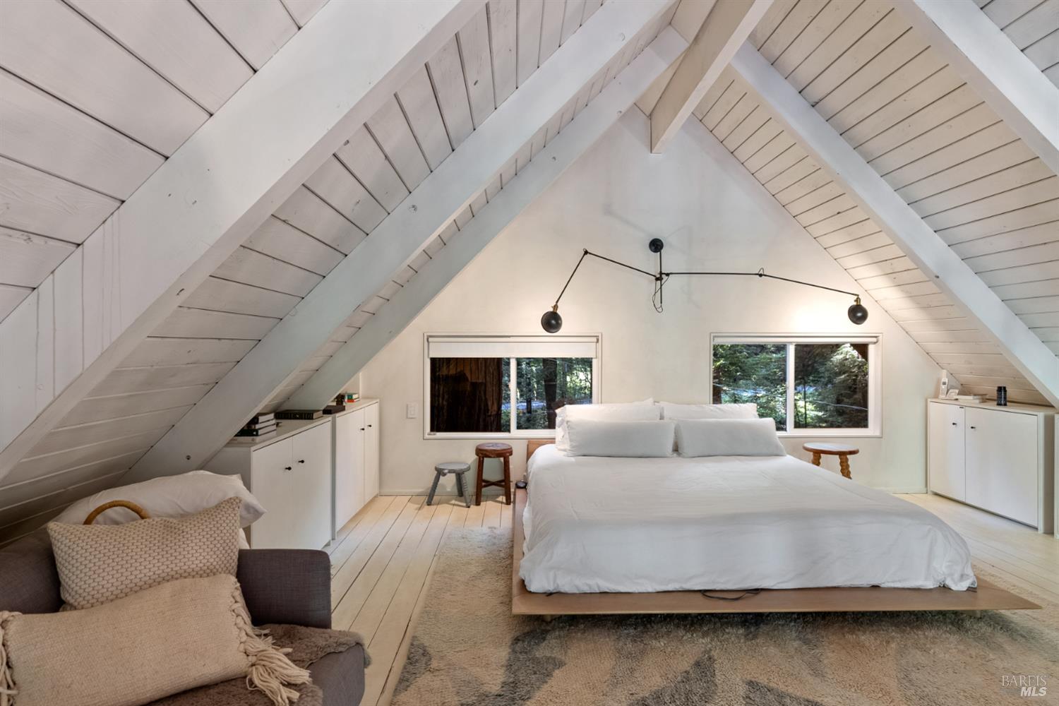 Detail Gallery Image 27 of 49 For 1050 Cazadero Hwy, Cazadero,  CA 95421 - 3 Beds | 2 Baths