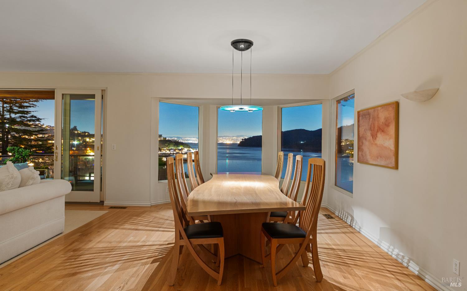 Detail Gallery Image 37 of 47 For 266 Bayview Ave, Belvedere,  CA 94920 - 5 Beds | 3/1 Baths