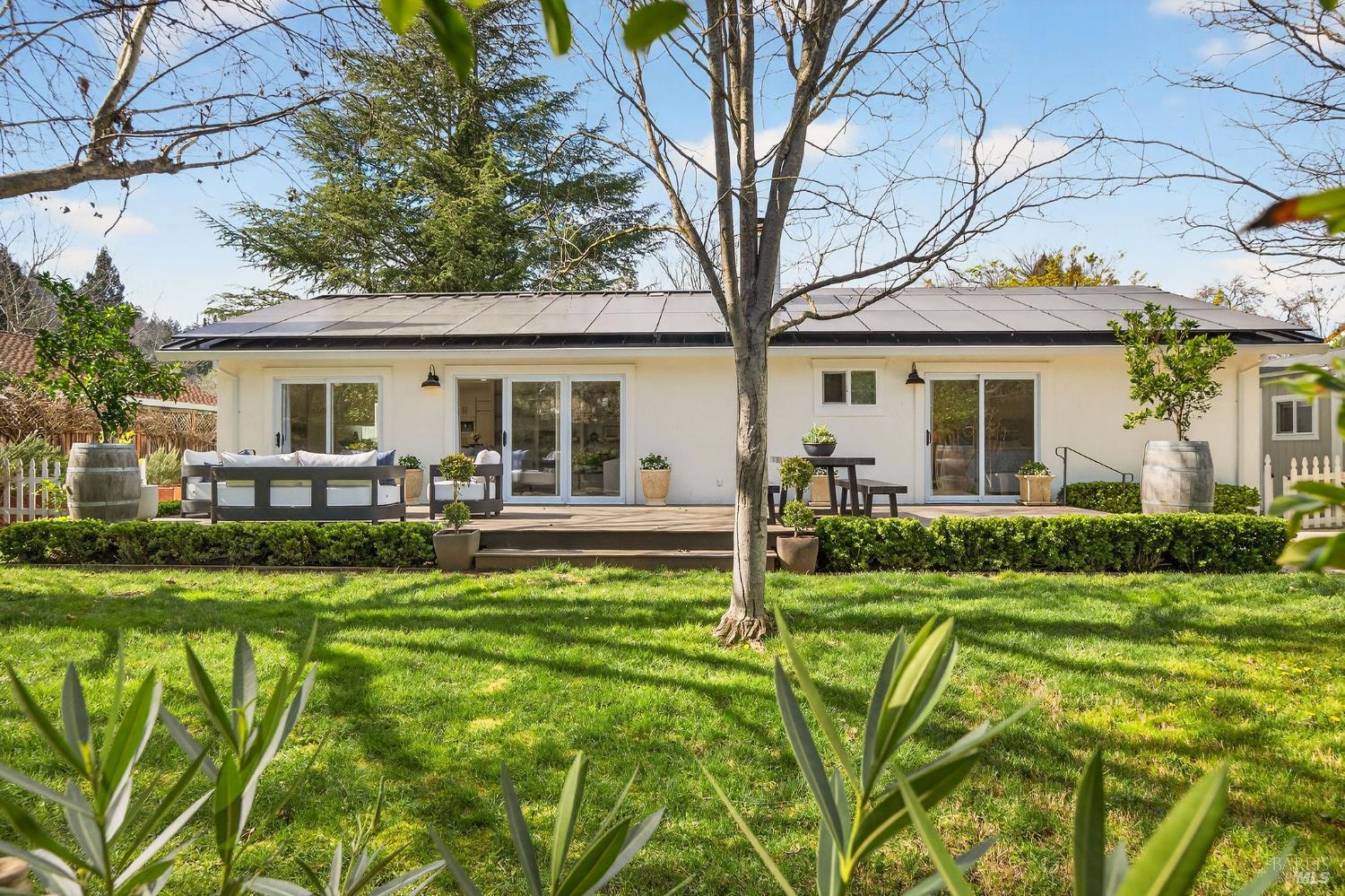 Detail Gallery Image 48 of 63 For 2543 Pinot Way, Saint Helena,  CA 94574 - 3 Beds | 2 Baths