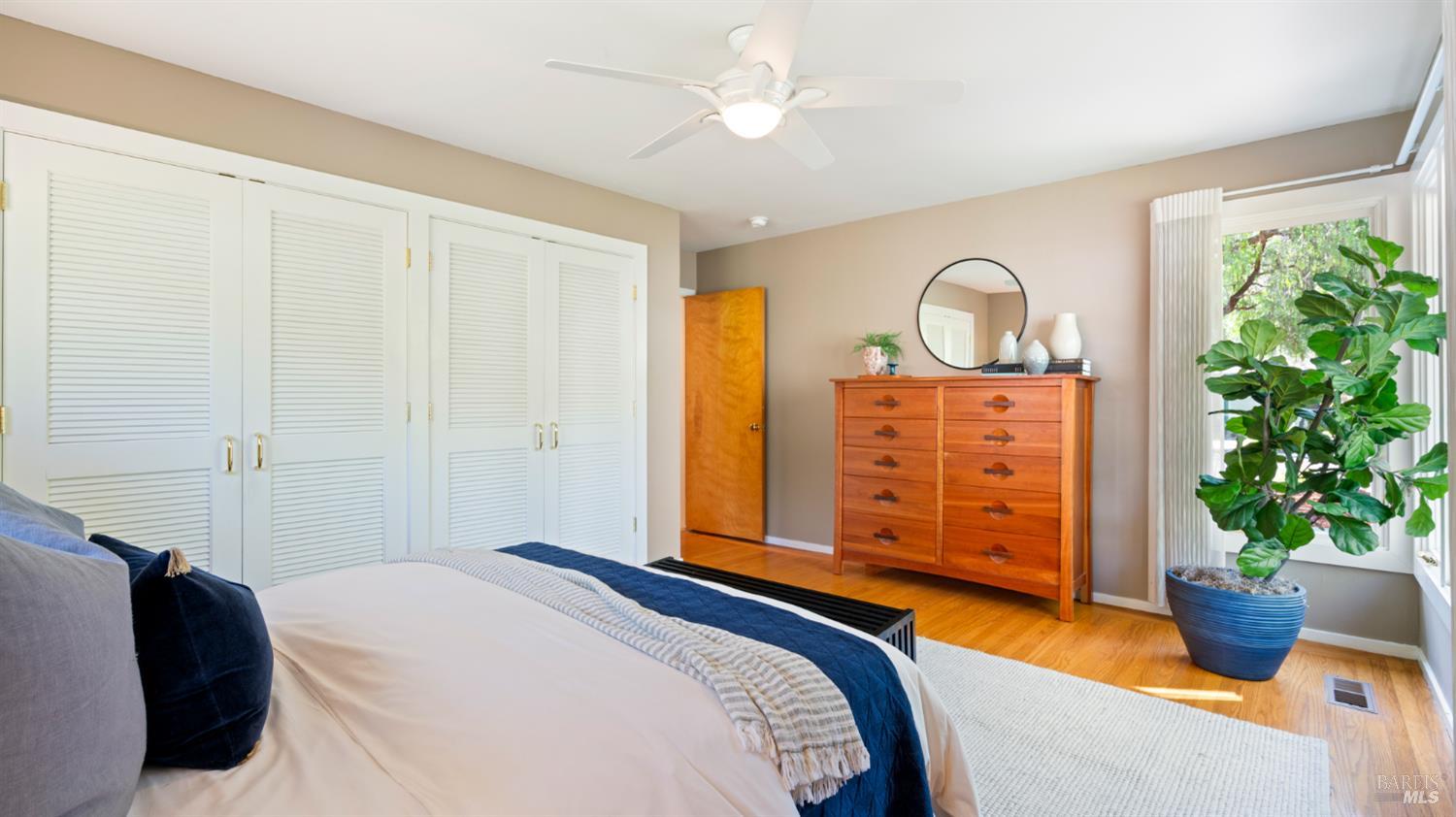 Detail Gallery Image 33 of 51 For 118 Marinda Dr, Fairfax,  CA 94930 - 3 Beds | 2 Baths