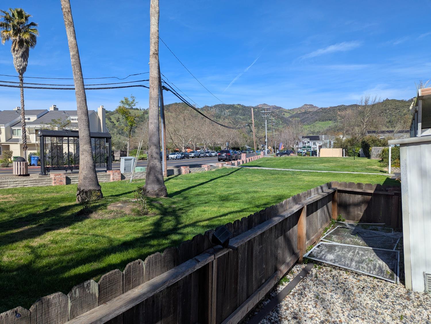 Detail Gallery Image 23 of 33 For 8 Camellia Dr, Calistoga,  CA 94515 - 2 Beds | 2 Baths