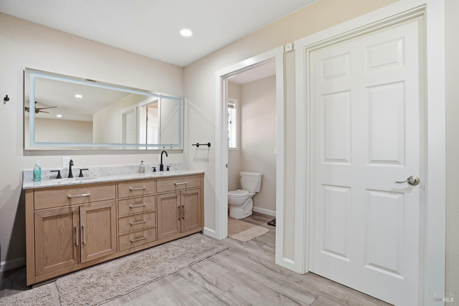 Detail Gallery Image 27 of 37 For 440 Calle De La Mesa Unkn, Novato,  CA 94949 - 3 Beds | 2 Baths