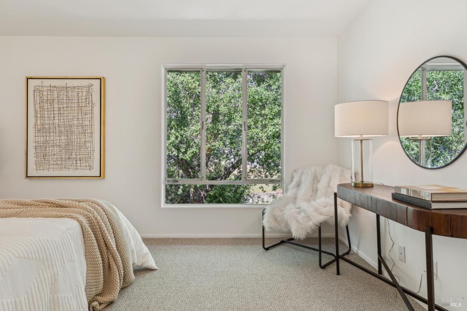 Detail Gallery Image 10 of 25 For 952 Lea Dr, San Rafael,  CA 94903 - 1 Beds | 1 Baths