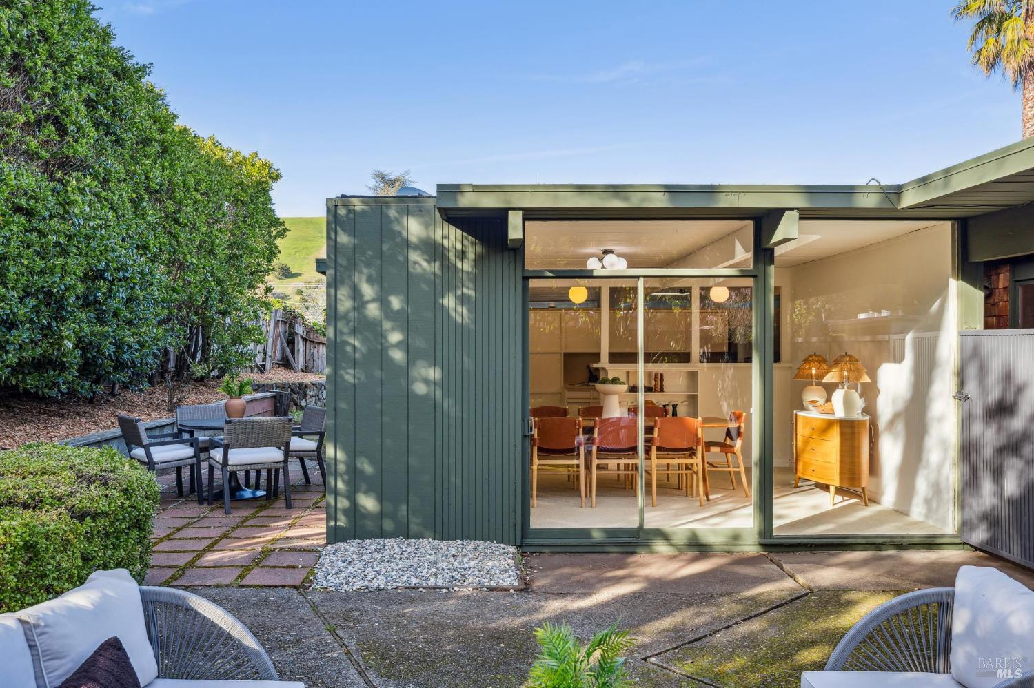 Detail Gallery Image 55 of 65 For 750 Montecillo Rd, San Rafael,  CA 94903 - 3 Beds | 2 Baths