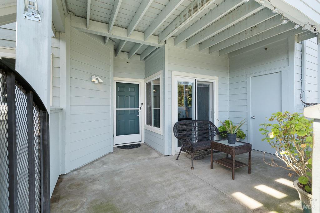 Detail Gallery Image 4 of 34 For 1201 Glen Cove Pkwy #1505,  Vallejo,  CA 94591 - 2 Beds | 2 Baths