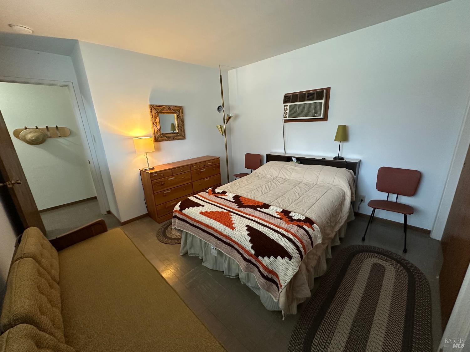 Detail Gallery Image 6 of 17 For 12724 Island Cir, Clearlake Oaks,  CA 95423 - 2 Beds | 1 Baths