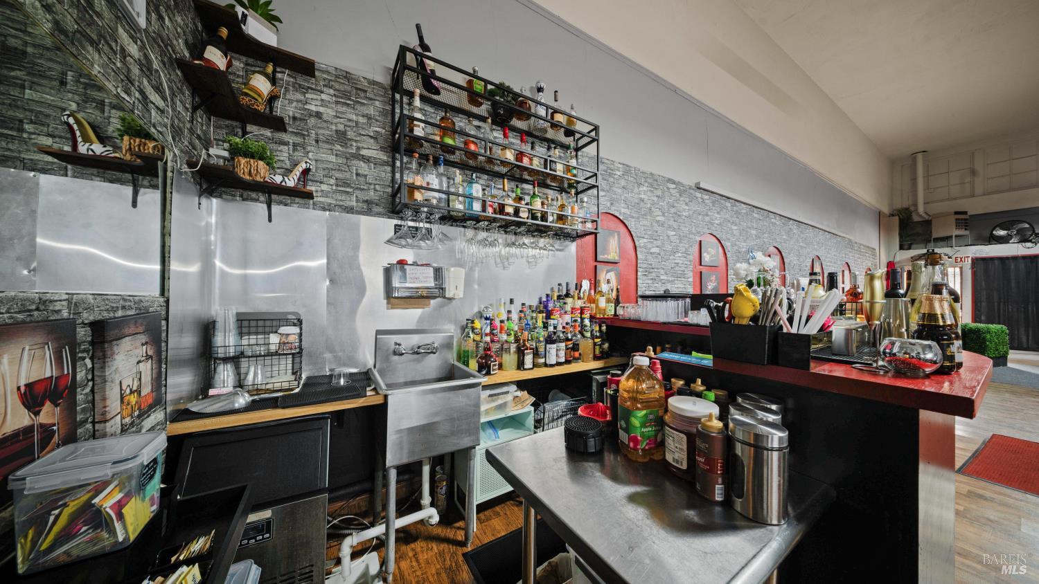 Detail Gallery Image 14 of 48 For 700 Marin St, Vallejo,  CA 94590 - – Beds | – Baths